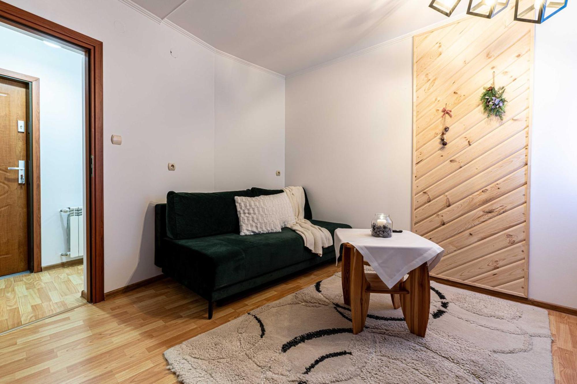 Aparteo Brzegi Apartment